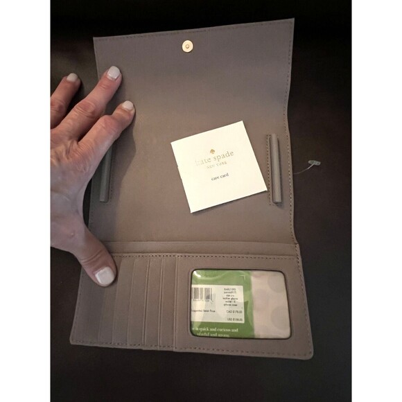 Kate Spade Wallet Beige for iPhone 6 NWT Zippered ID Slot Pockets NEW - Picture 6 of 9